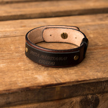 Load image into Gallery viewer, Leather bracelet Sphere | Brown color
