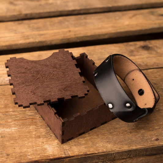 Leather bracelet Cheops | Black color