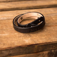 Load image into Gallery viewer, Leather bracelet Twist | Black color
