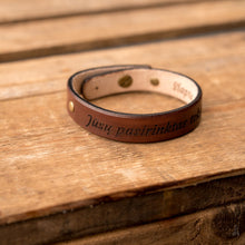 Load image into Gallery viewer, Leather bracelet Spirit | Brown color
