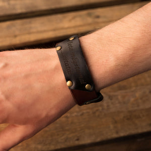 Leather bracelet Cheops | Brown color